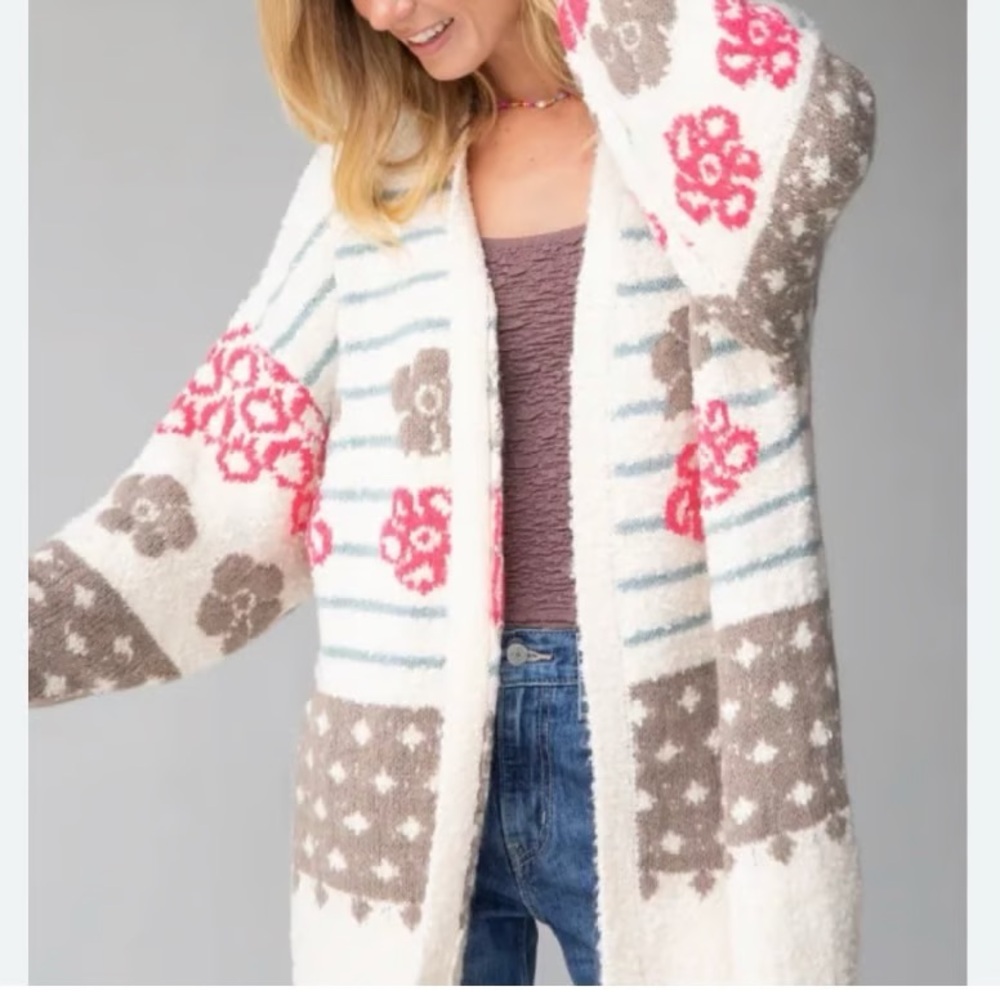 Natural Life Calla Jacquard Cardigan / Size L/XL
